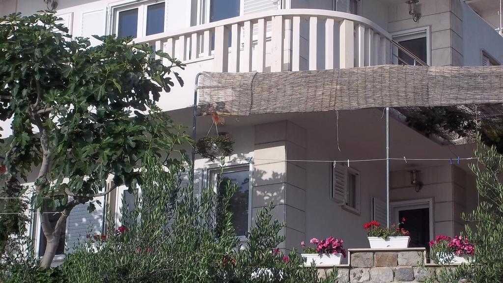 Apartments Kalajzic Omiš Kamer foto